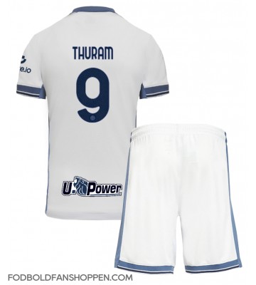 Inter Milan Marcus Thuram #9 Udebanetrøje Børn 2024-25 Kortærmet (+ Korte bukser)